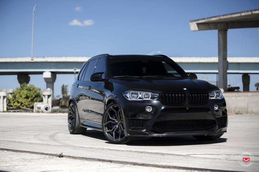  BMW X5 M on Vossen Wheels (HC-3) 2018 года  (фото 35 из 41)